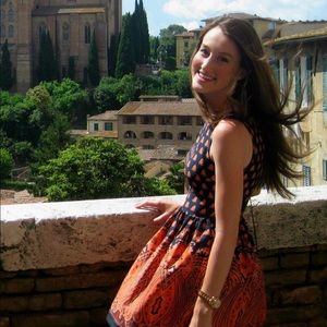 Meet your Posher, Kait